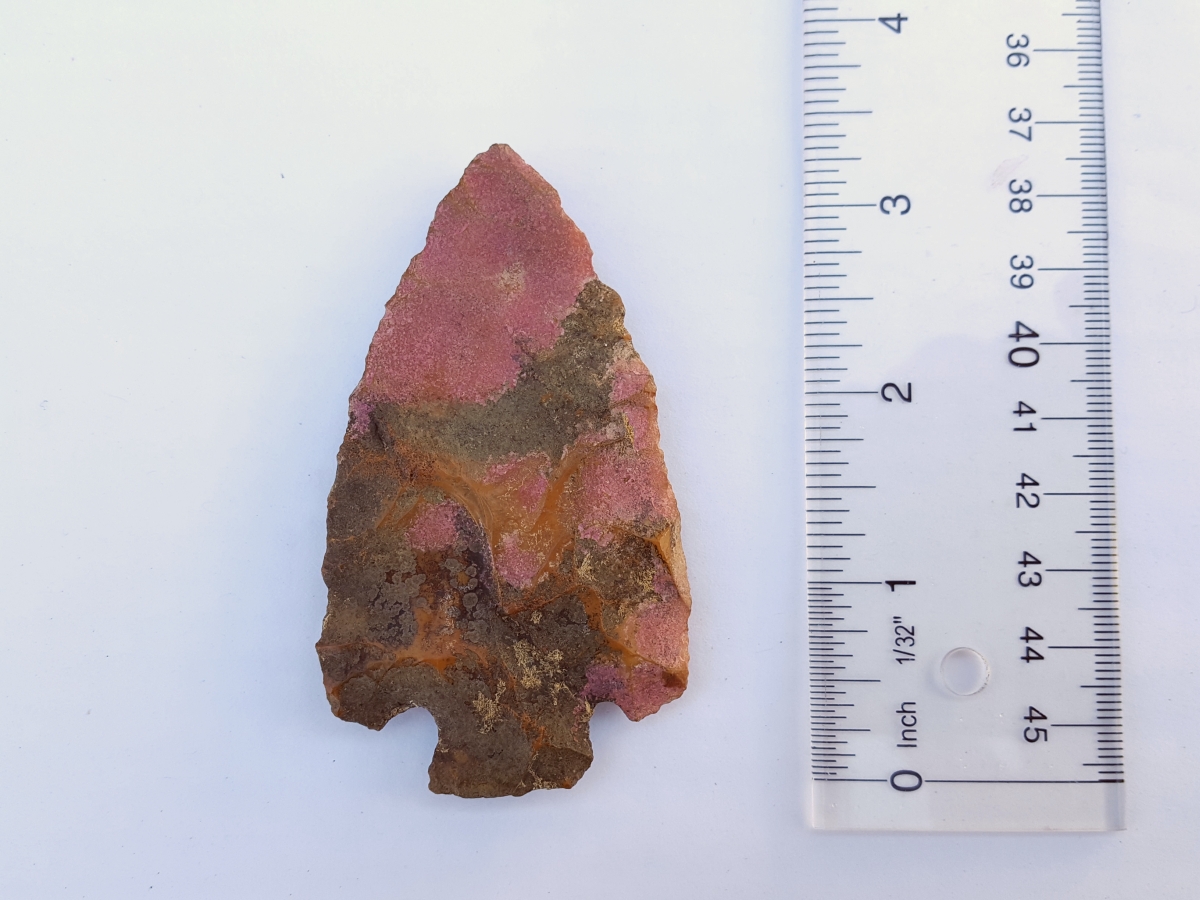 Fl. Clay type arrowhead, COLORFUL CHERT! | Fossils & Artifacts for Sale | Paleo Enterprises | Fossils & Artifacts for Sale