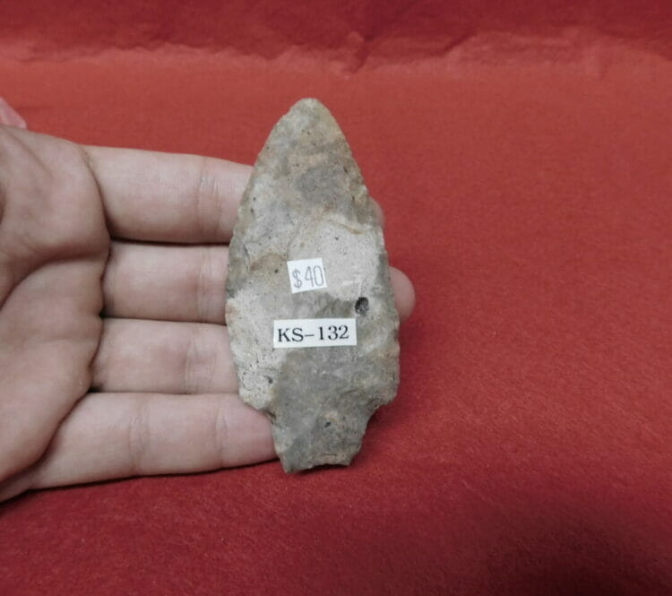 Hamilton type arrowhead | Fossils & Artifacts for Sale | Paleo Enterprises | Fossils & Artifacts for Sale