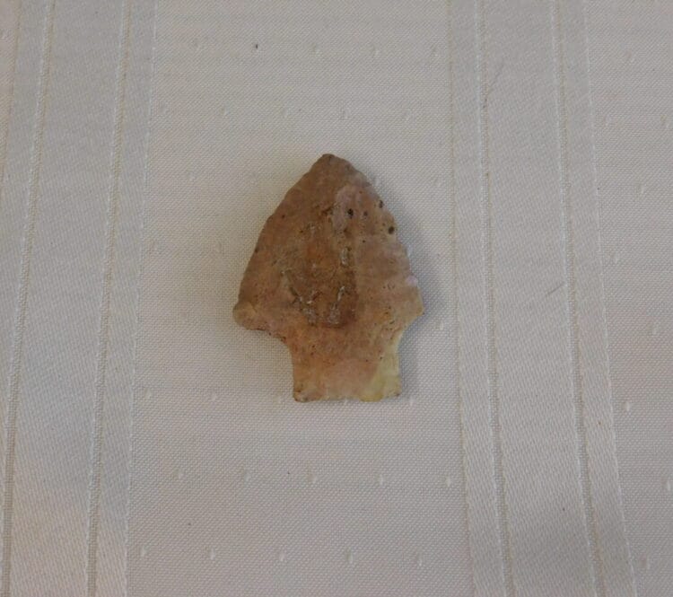 Levy type arrowhead Fl. | Fossils & Artifacts for Sale | Paleo Enterprises | Fossils & Artifacts for Sale