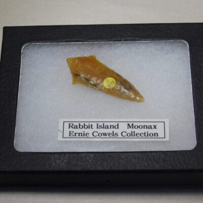 Authentic Rabbit Island Projectile Point, translucent – COA included